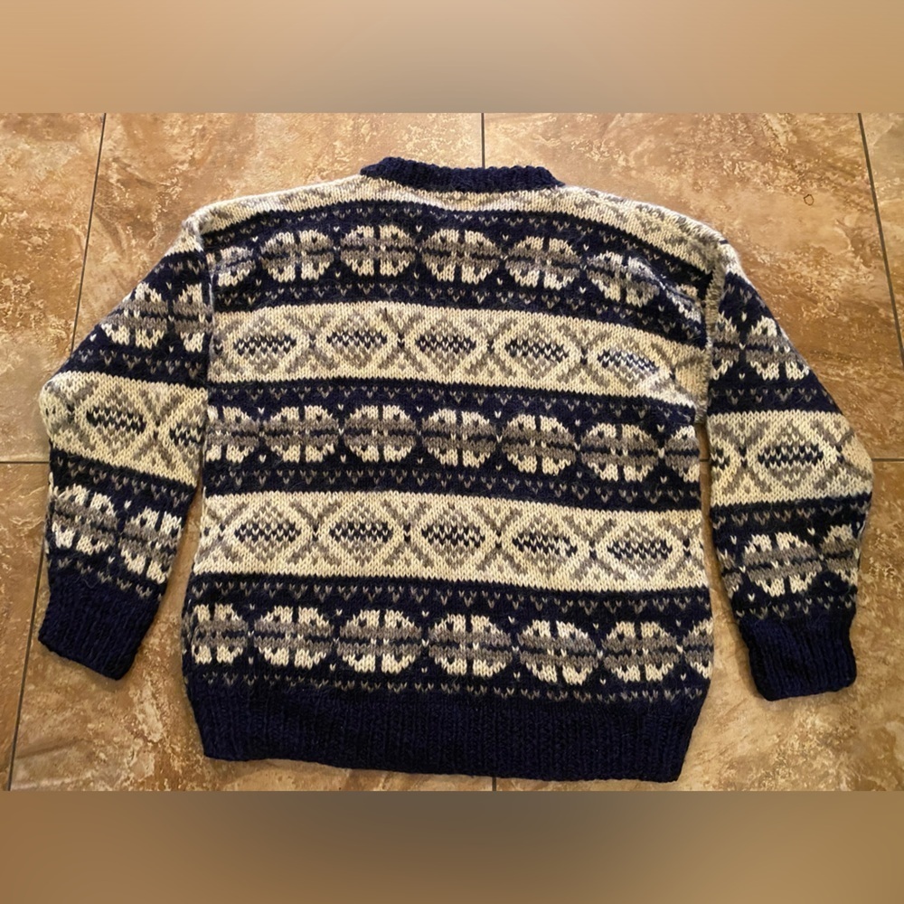 Vintage oversized Yeti Handknit Thick 100% Pure Nepal Wool Aztec sweater Size L - Picture 3 of 11